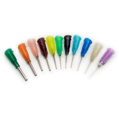 blunt needles for use in vacuum systems and liquid applications