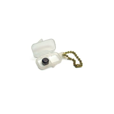 plastic battery holder keychain for two small batteries